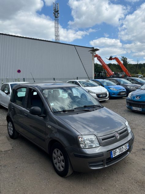 FIAT PANDA DISTRIBUTION NEUVE 2011