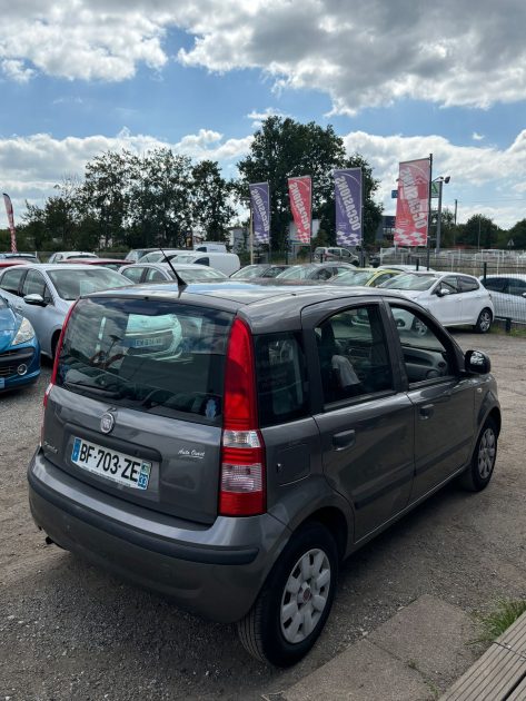 FIAT PANDA DISTRIBUTION NEUVE 2011