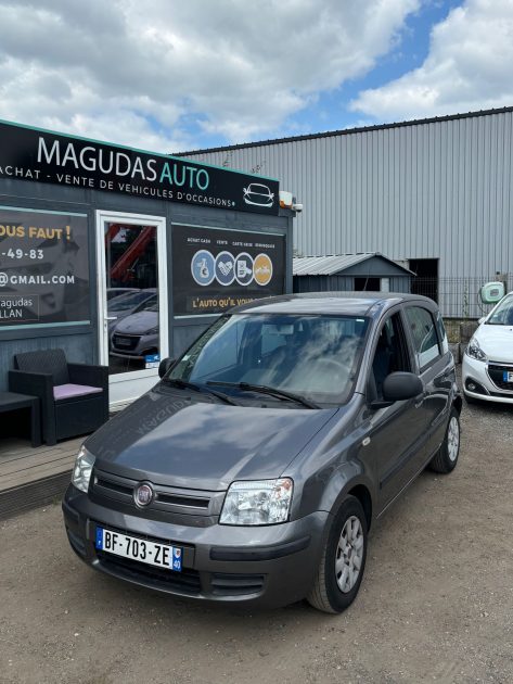 FIAT PANDA DISTRIBUTION NEUVE 2011