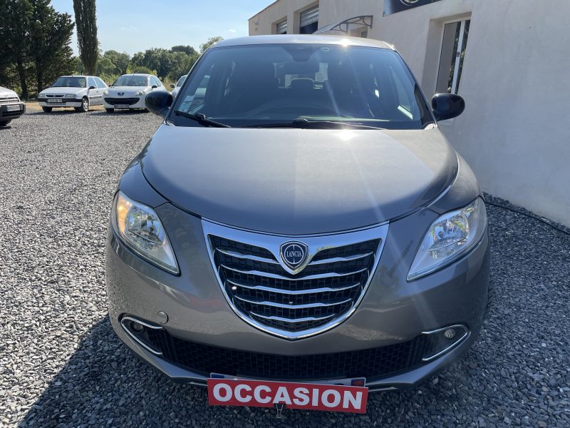 LANCIA YPSILON 2013