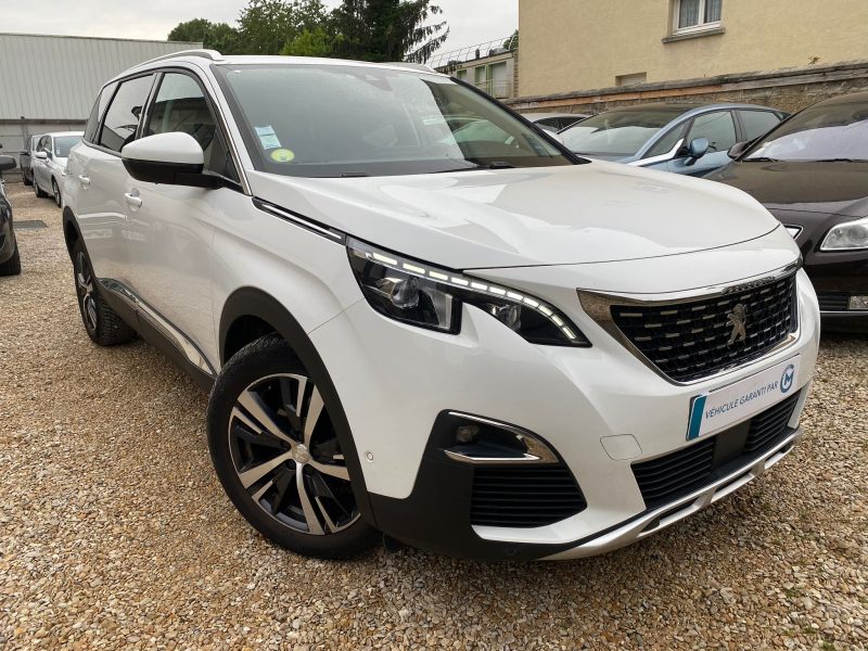 PEUGEOT 5008 II 2017