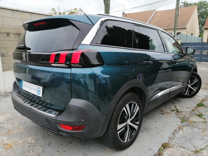 PEUGEOT 5008 II 2019