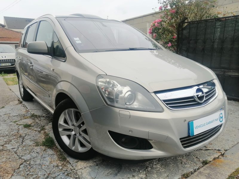 OPEL ZAFIRA / ZAFIRA FAMILY B 2010