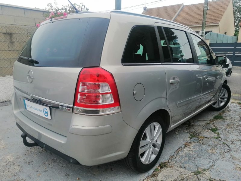 OPEL ZAFIRA / ZAFIRA FAMILY B 2010