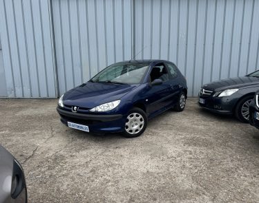 PEUGEOT 206 2003