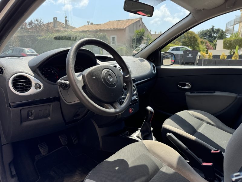 RENAULT CLIO III 2011