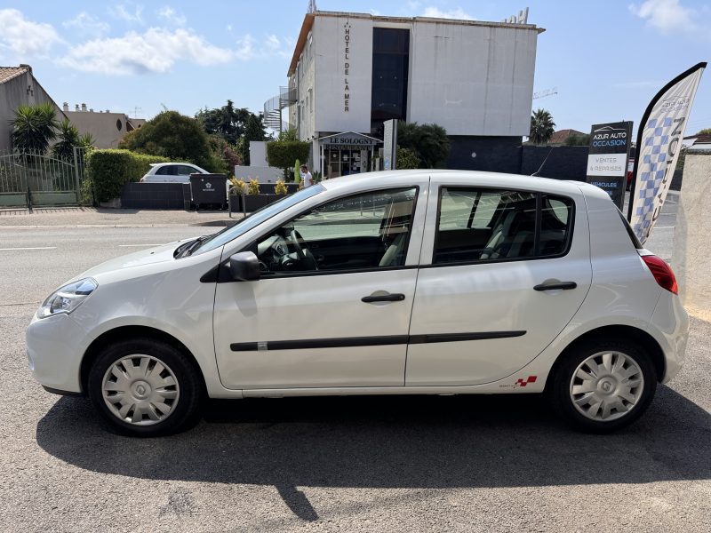 RENAULT CLIO III 2011