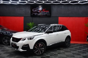 PEUGEOT 3008 SUV 2017