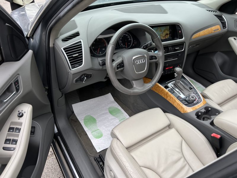 AUDI Q5 QUATTRO 3.0 V6 TDI 240 S-TRONIC 7 / TOIT OUVRANT CUIR GPS BOITE AUTOMATIQUE - GARANTIE 1 AN