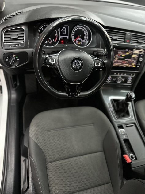 VOLKSWAGEN GOLF VII 2019