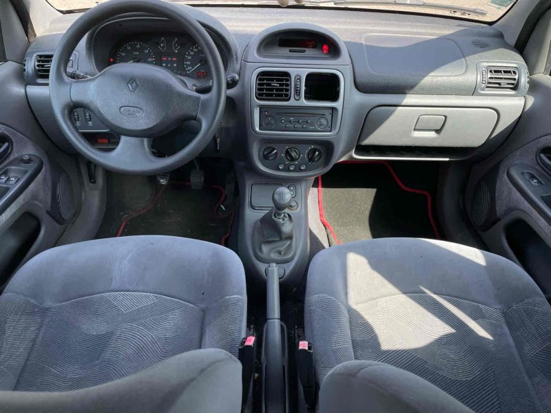 RENAULT CLIO II 1.9DTI 80CV