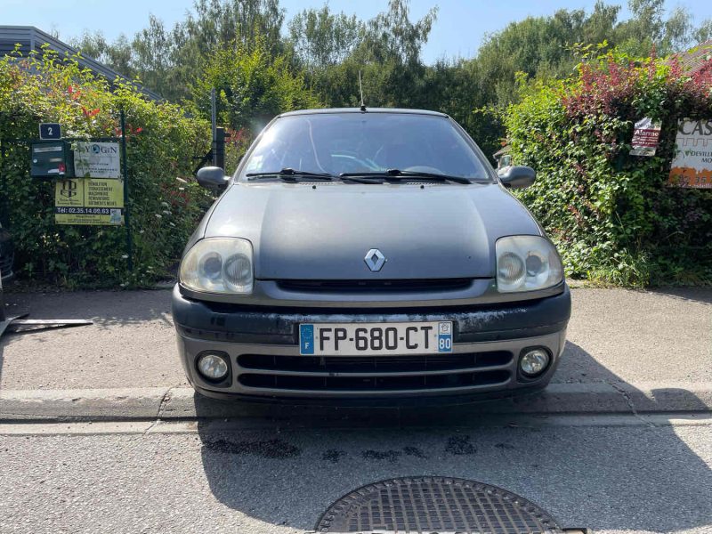 RENAULT CLIO II 1.9DTI 80CV