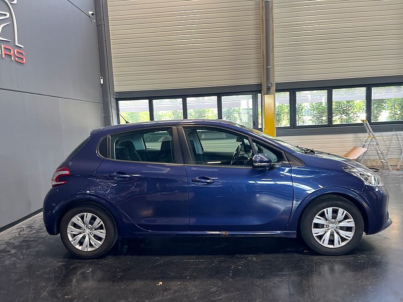 PEUGEOT 208 1.2 VTI 82 ACTIVE DISTRI NEUVE 