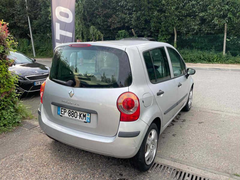 RENAULT MODUS / GRAND MODUS 1.4i 100CV