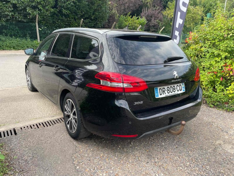 PEUGEOT 308 SW II 1.2THP 131CV