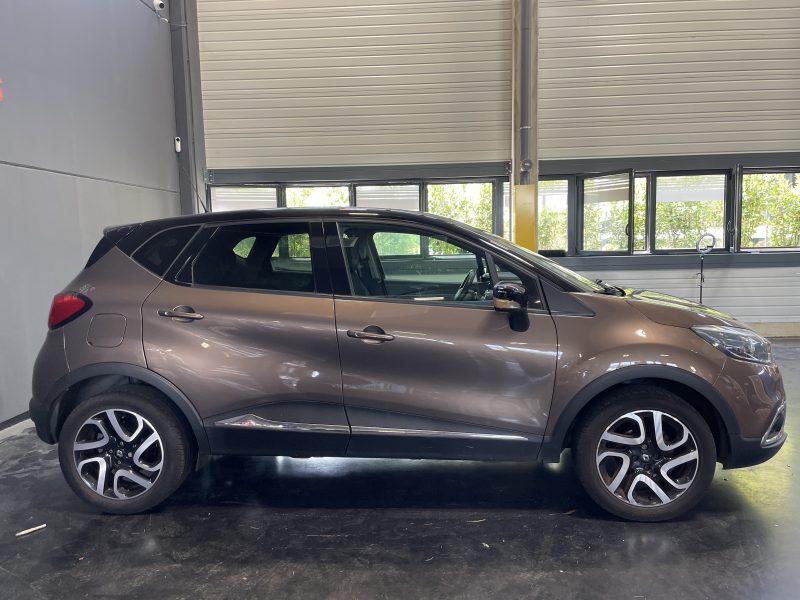 RENAULT CAPTUR 0.9 TCE INTENSE 