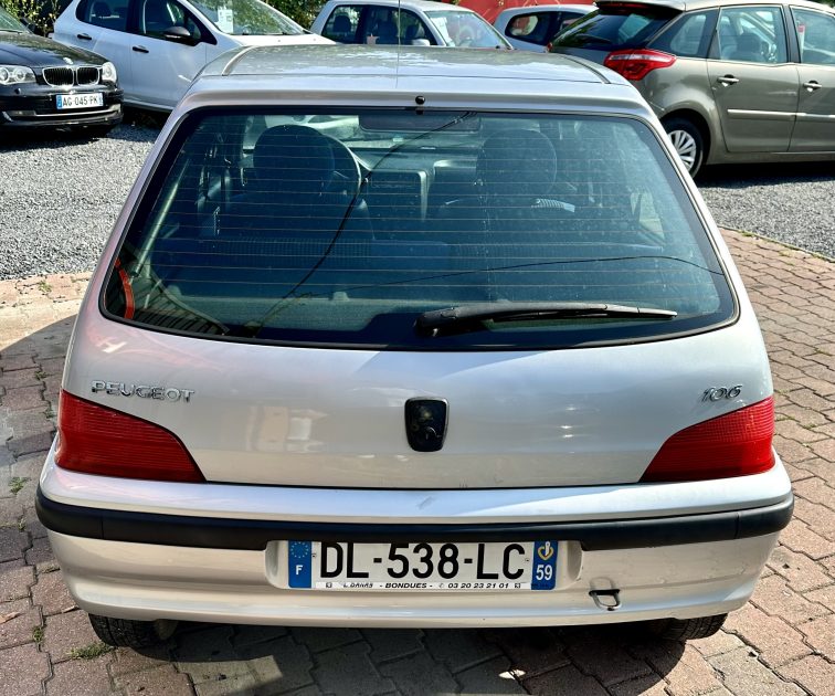 PEUGEOT 106 II 1.5L D  57cv *COLOR LINE* / GARANTIE REVISEE 