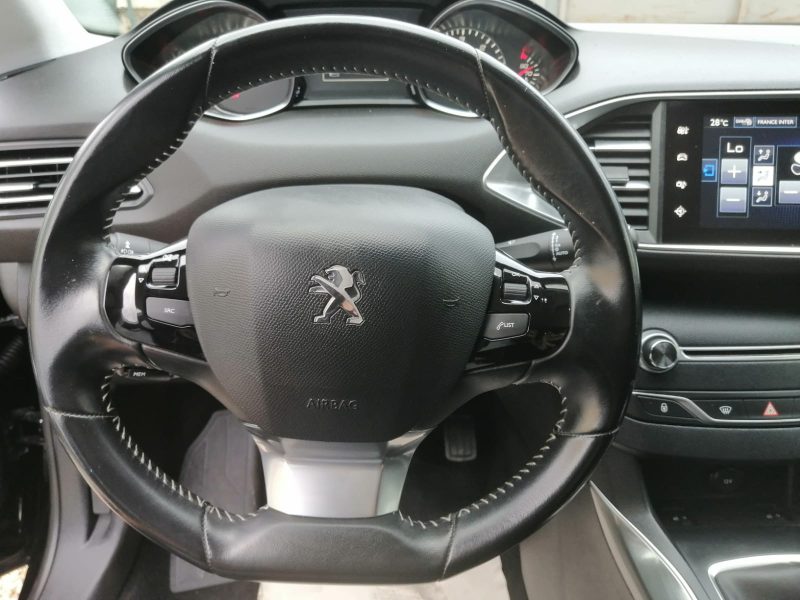 PEUGEOT 308 SW II 2017