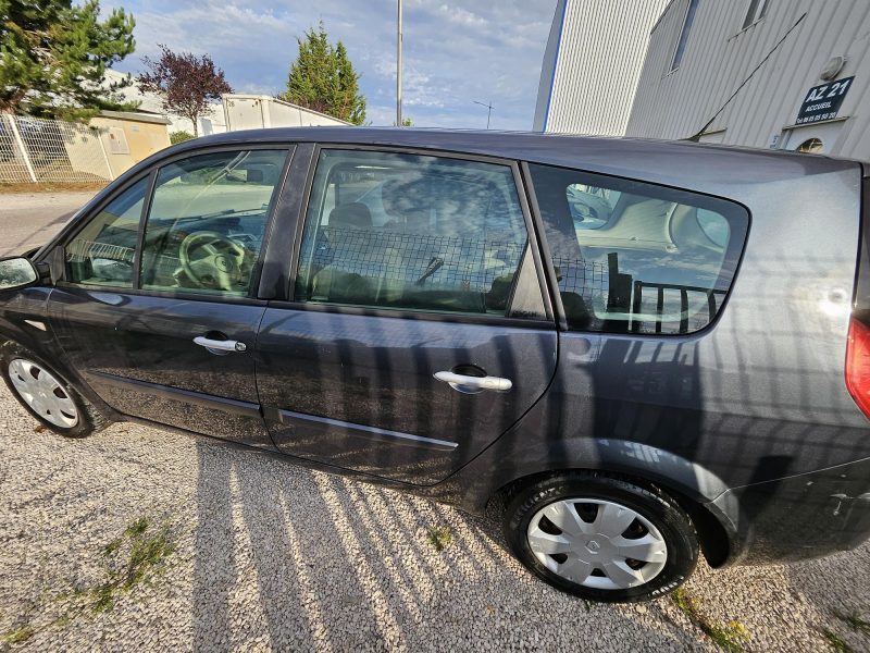 RENAULT SCÃNIC II 2008