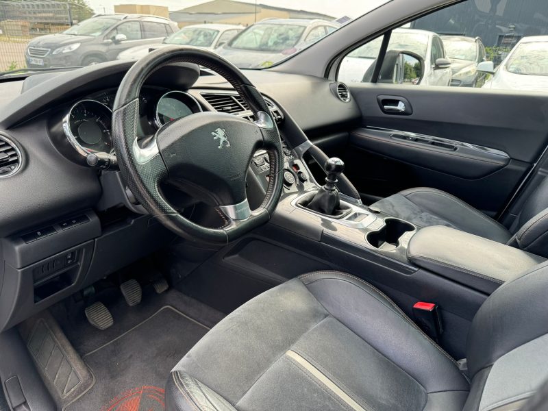 PEUGEOT 3008 Monospace 2015