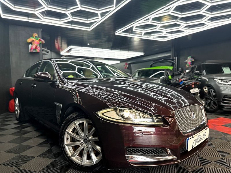 JAGUAR XF I 2012