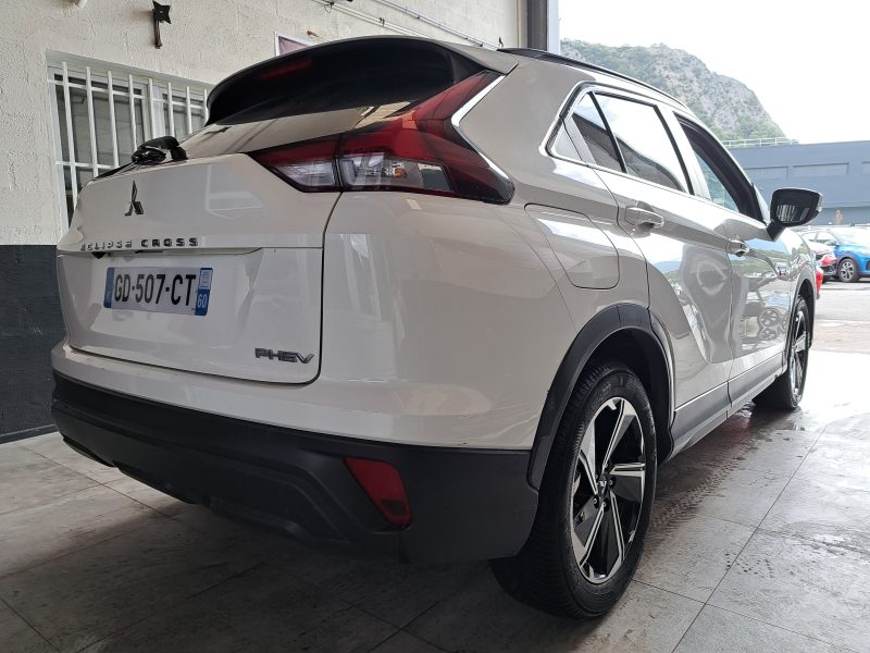 MITSUBISHI ECLIPSE CROSS 2021