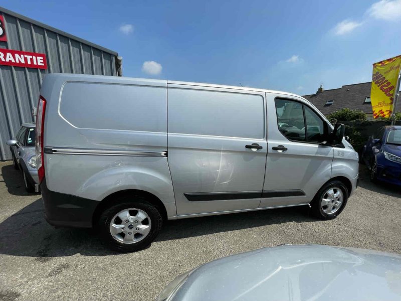 FORD TRANSIT CUSTOM L1H1 2.2 TDCi 125ch