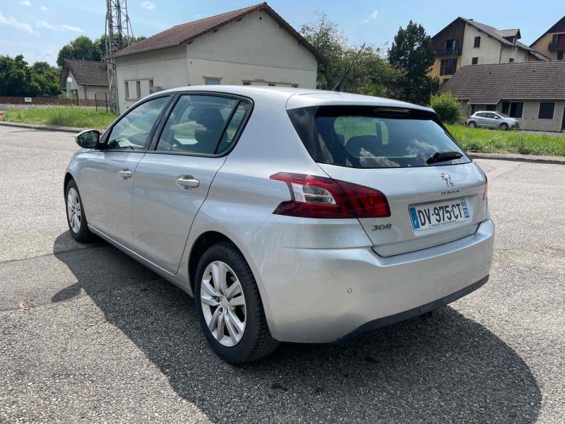 PEUGEOT 308 II 2015