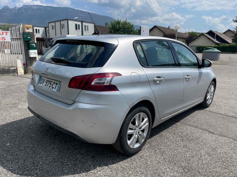 PEUGEOT 308 II 2015