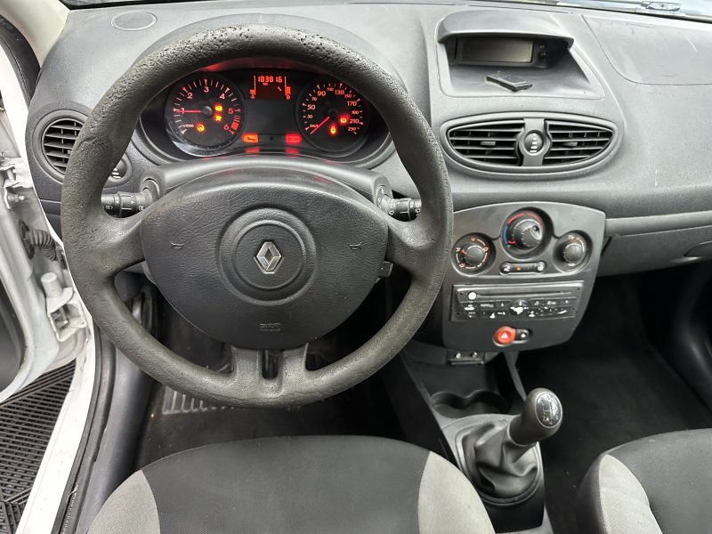 RENAULT CLIO III 2010