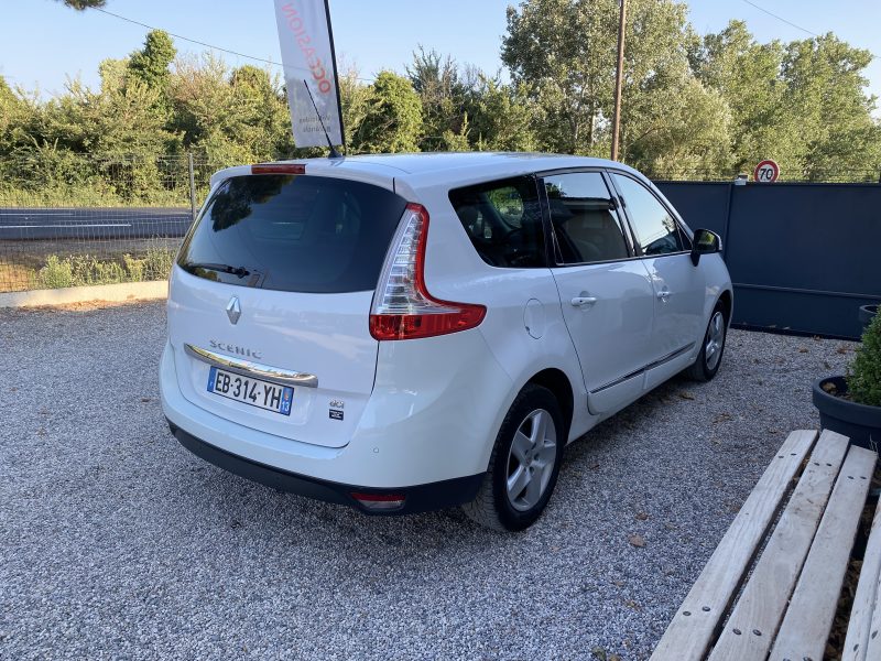 RENAULT GRAND SCÉNIC III 2016