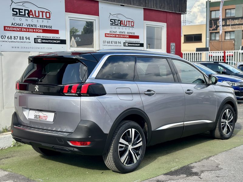 PEUGEOT 5008 II 2018