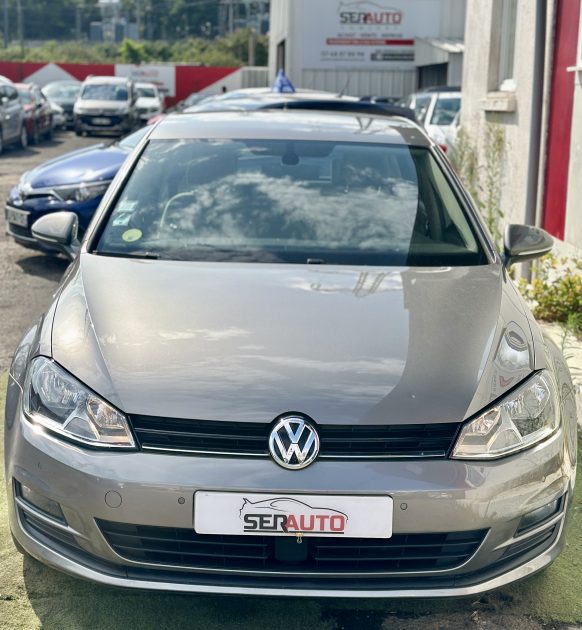 VOLKSWAGEN GOLF VII 2016