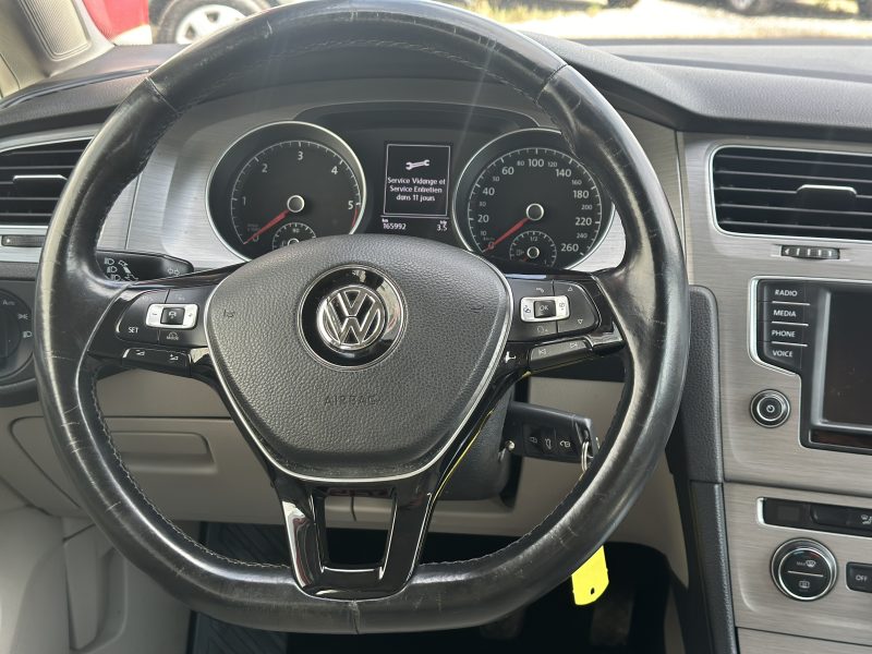 VOLKSWAGEN GOLF VII 2016