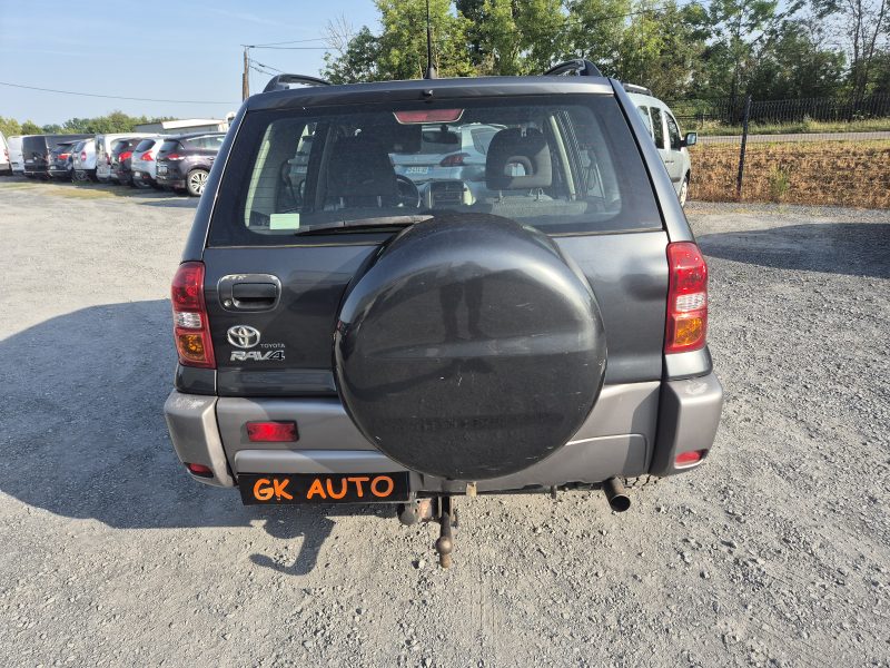 TOYOTA RAV 4 II 4wd 116cv 2003 236000 km 