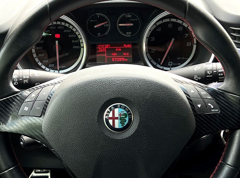 ALFA ROMEO GIULIETTA III DISTINCTIVE 1.4 TURBO 170 Cv 1ERE MAIN / 57 200 Kms - GARANTIE 1 AN