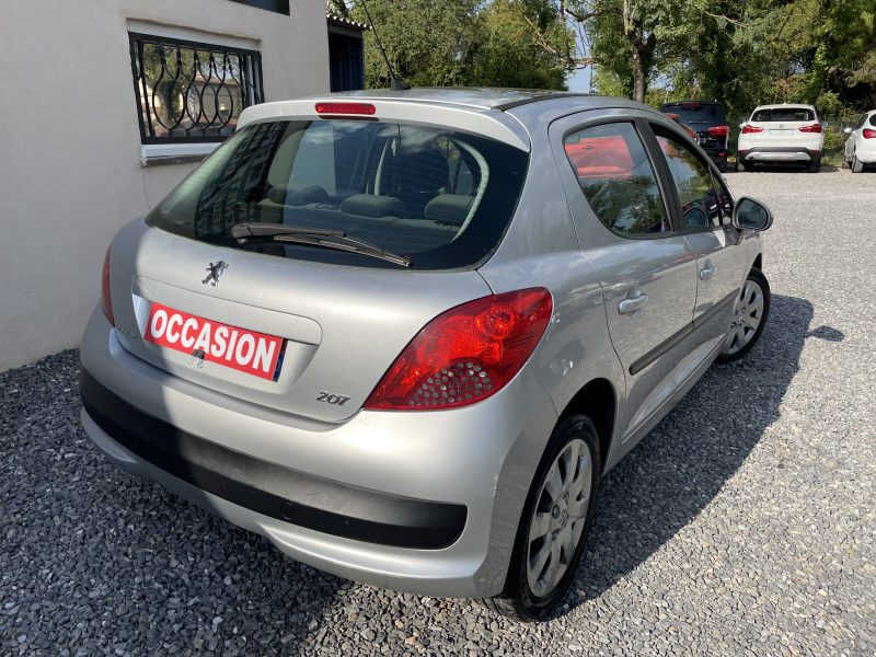 PEUGEOT 207 2006