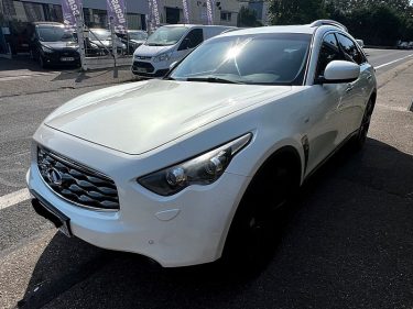 INFINITI FX30D 2012