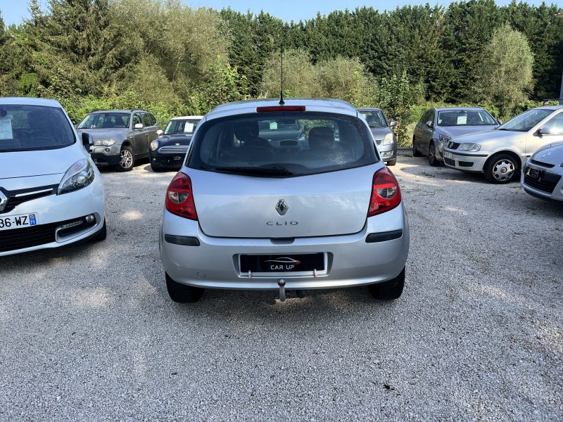 RENAULT CLIO III 2009