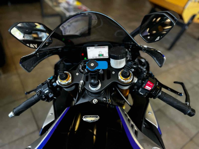 YAMAHA YZF-R1M 2019 1ERE MAIN GARANTIE 12MOIS