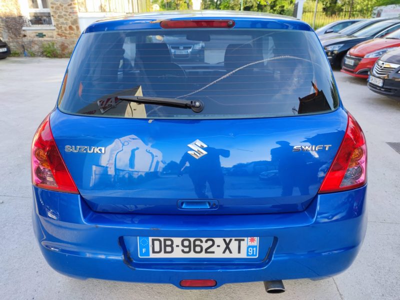 SUZUKI SWIFT III 2009