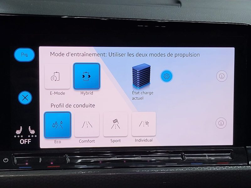 VOLKSWAGEN GOLF VIII GTE Plug-in Hybrid 245cv Style Boîte Auto DSG