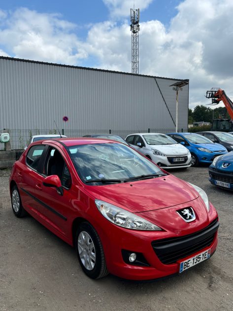 PEUGEOT 207 2010