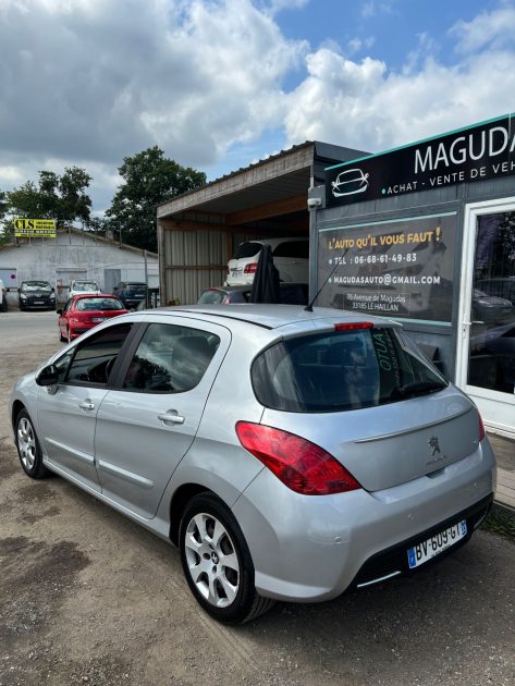 PEUGEOT 308  2011