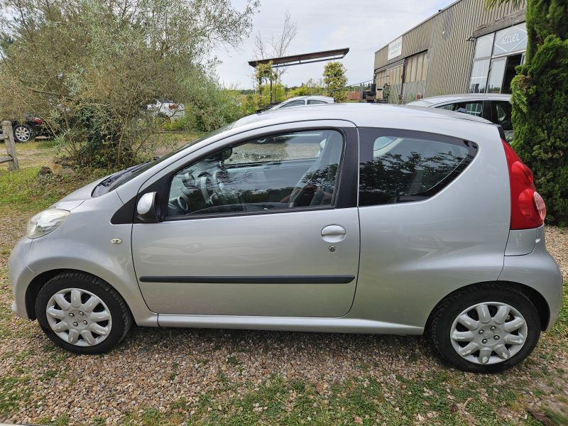 PEUGEOT 107 2007