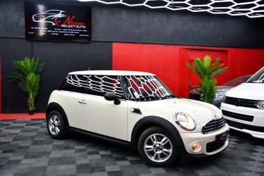 MINI COOPER ONE 2013