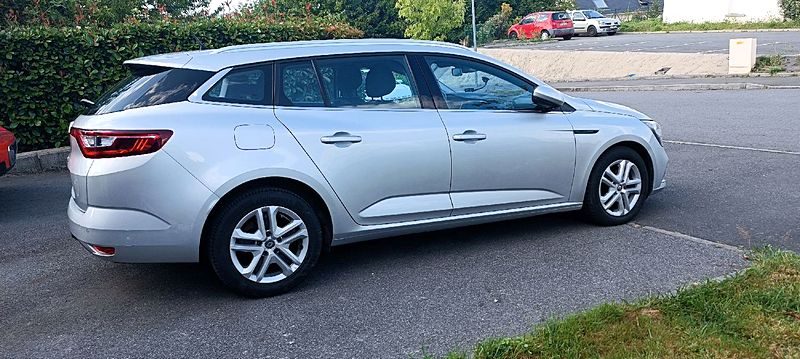 RENAULT MEGANE IV Grandtour 2018