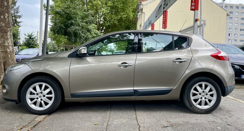 RENAULT MEGANE 2009