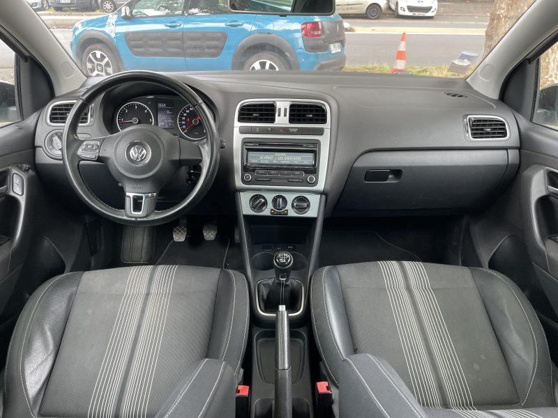 VOLKSWAGEN POLO V 2013