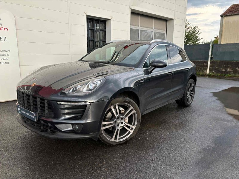 PORSCHE MACAN 2016